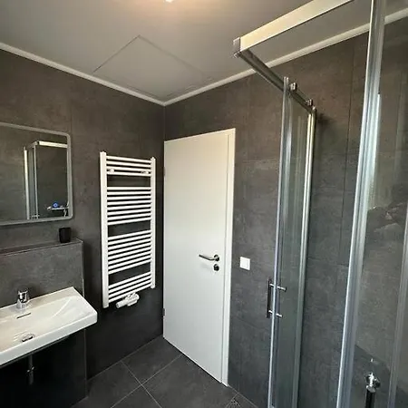 4 Apartamento *